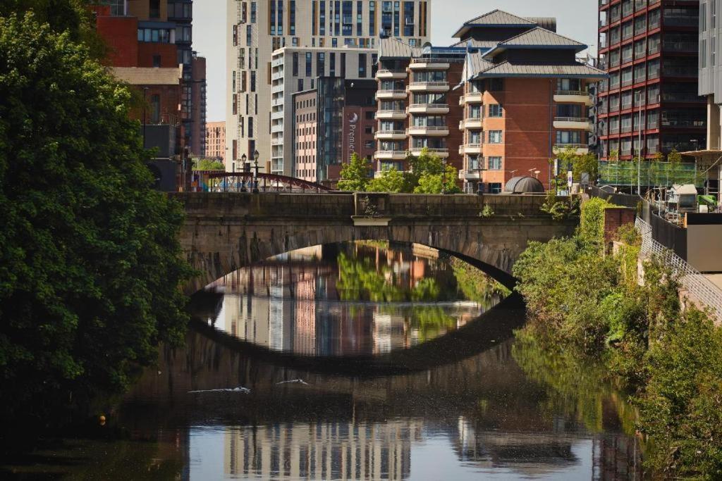 Adelphi Wharf Luxury Apartments Manchester Dış mekan fotoğraf